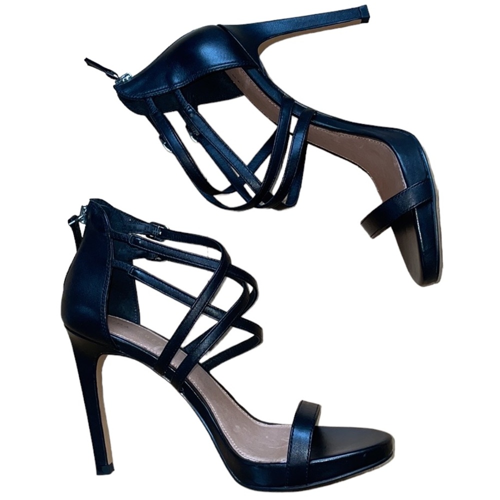 NEW with box Halogen Haisla Lea Black Leather Zip Up Strappy Heel